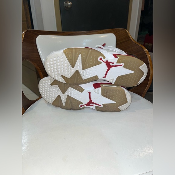Jordan retro 6 alternate hare 6Y - Picture 7 of 7